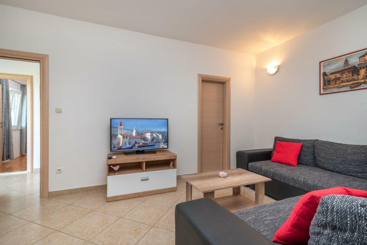 Apartments Ivan Трогир Экстерьер фото