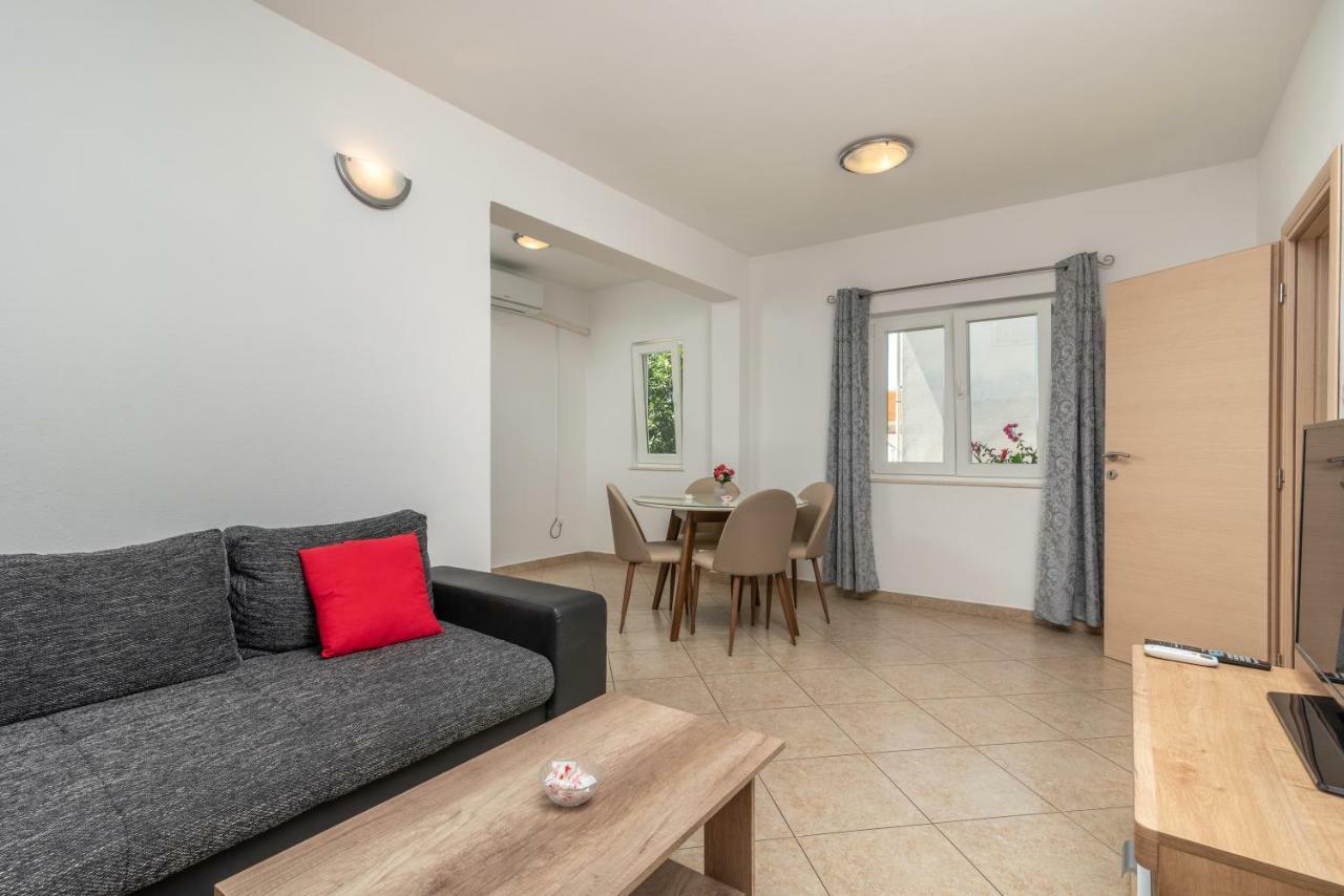 Apartments Ivan Трогир Экстерьер фото